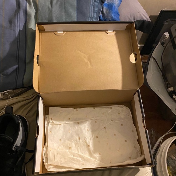 Jordan Flight Legend - Picture 8 of 8